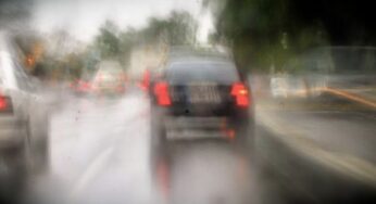 लेसिक के बाद धुंधली दृष्टि: लक्षण, कारण, जोखिम और सुझाव – Blurred Vision After Lasik: Symptoms, Causes, Risks And Tips In Hindi